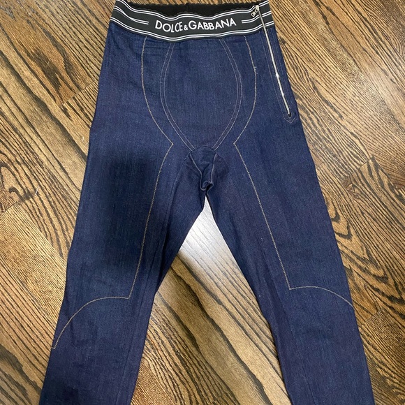 **SOLD** Dolce & Gabbana Denim Capri Pants with Branded Logo Waistband 38 IT - Picture 8 of 12